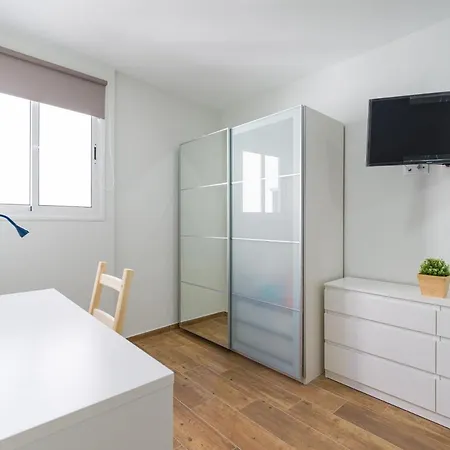 Daire Urban Workfriendly Home Next To Las Canteras Beach *