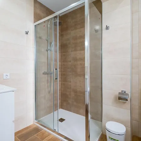 Urban Workfriendly Home Next To Las Canteras Beach