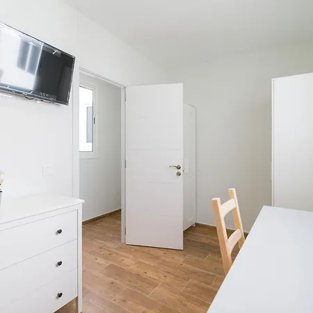 Urban Workfriendly Home Next To Las Canteras Beach * Las Palmas